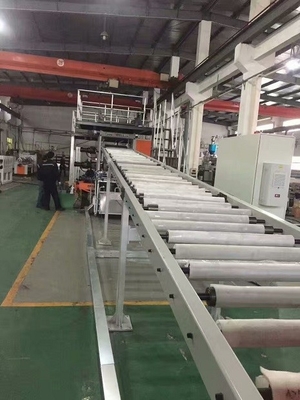 0.8 - 5 मिमी मोटाई LVT विनाइल फर्श उत्पादन लाइन Lvt फर्श बनाने की मशीन