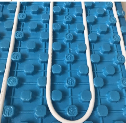 अनुकूलन योग्य प्लास्टिक गर्म पानी उज्ज्वल फर्श हीटिंग मॉड्यूल उत्पादन लाइन 450kg/H