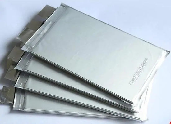 खरीदें GWELL तीन परत पीपी सह extruded एल्यूमीनियम प्लास्टिक समग्र फिल्म उत्पादन लाइन लिथियम बैटरी लचीला पैकेजिंग लाइन online manufacture