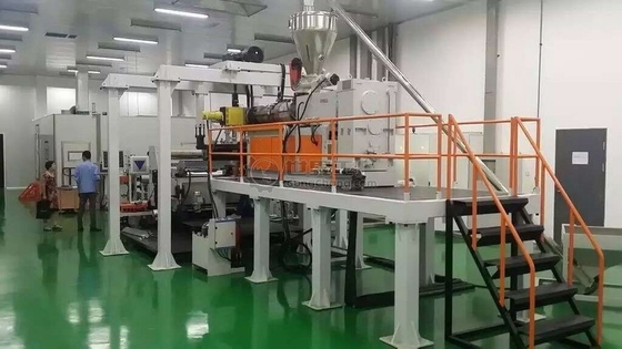 खरीदें 0.2 - 1.5 मिमी पीईटी ब्लिस्टर शीट एक्सट्रूज़न मशीन पीईटी थर्मोफॉर्मिंग शीट मशीनरी online manufacture