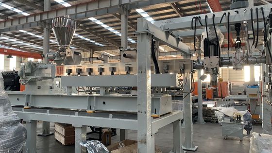 खरीदें पीपी प्लास्टिक कंटेनर थर्मोफॉर्मिंग एक्सट्रूज़न उपकरण online manufacture